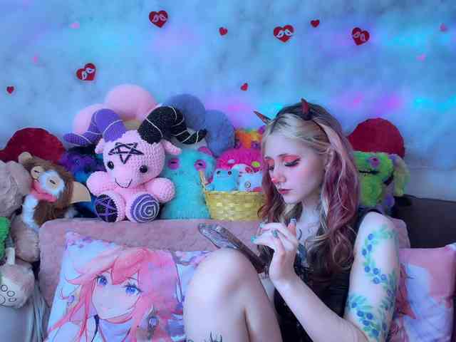 Devil-Baby webcam
