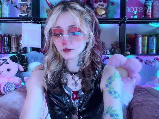 Devil-Baby webcam