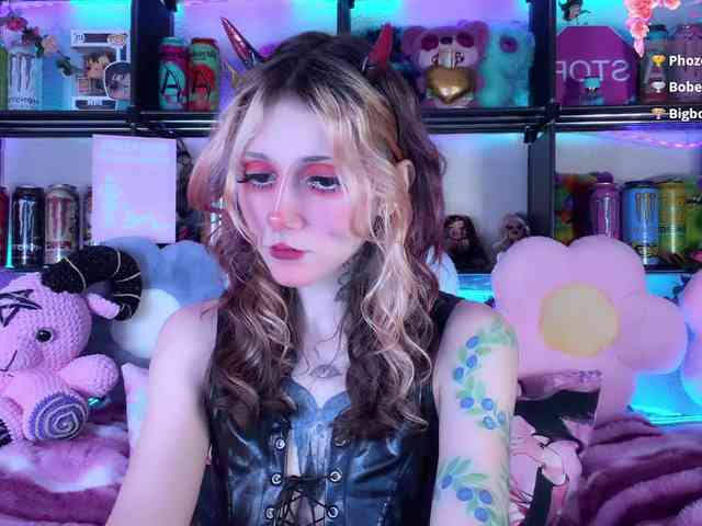 Devil-Baby webcam