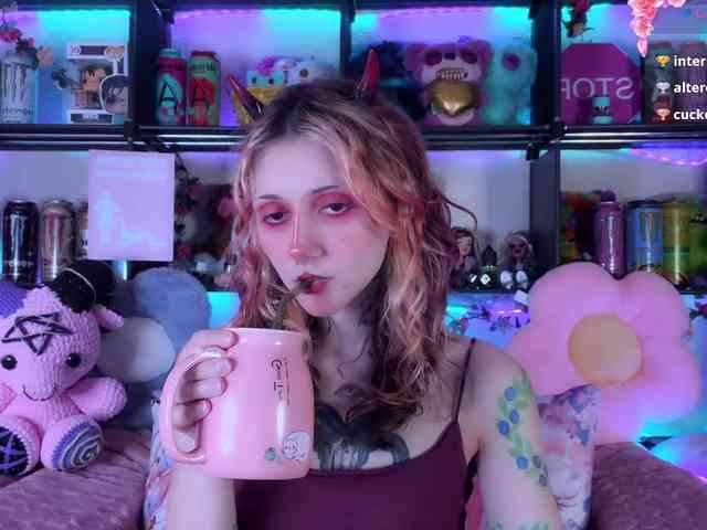 Devil-Baby webcam