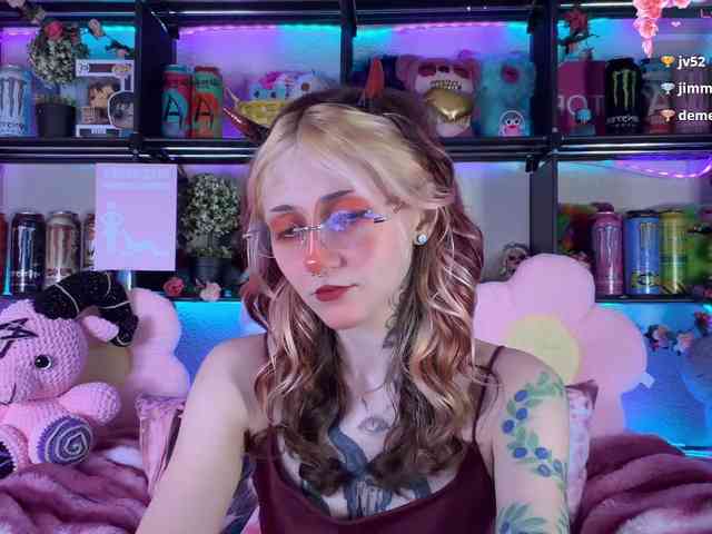 Devil-Baby webcam