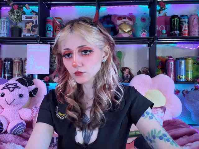 Devil-Baby webcam