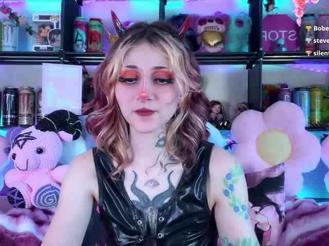 Devil-Baby webcam