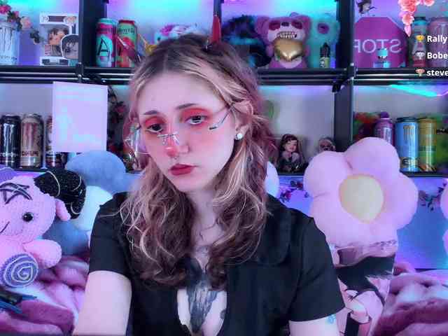 Devil-Baby webcam