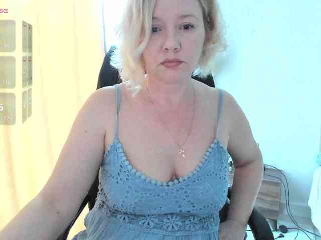 Anna1W webcam