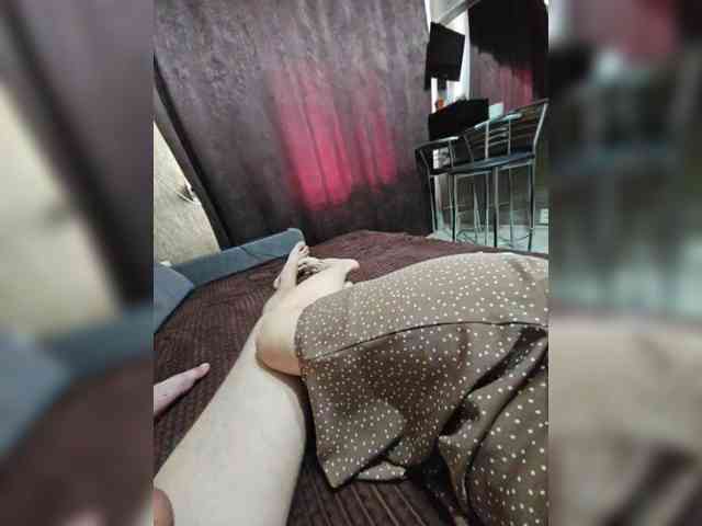 Suhka1994 webcam
