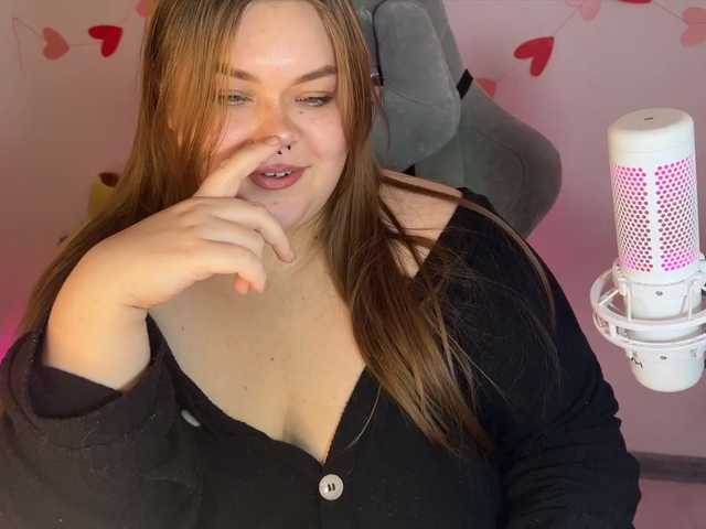 SkyEmily live cam on BongaCams