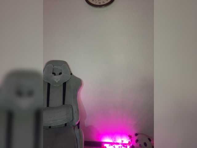 LovelyEmily
