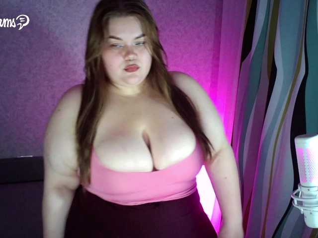 LovelyEmily