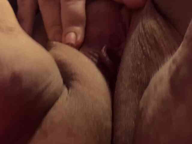LovelyEmily webcam
