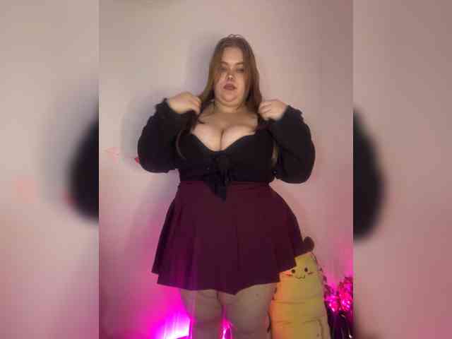 LovelyEmily webcam