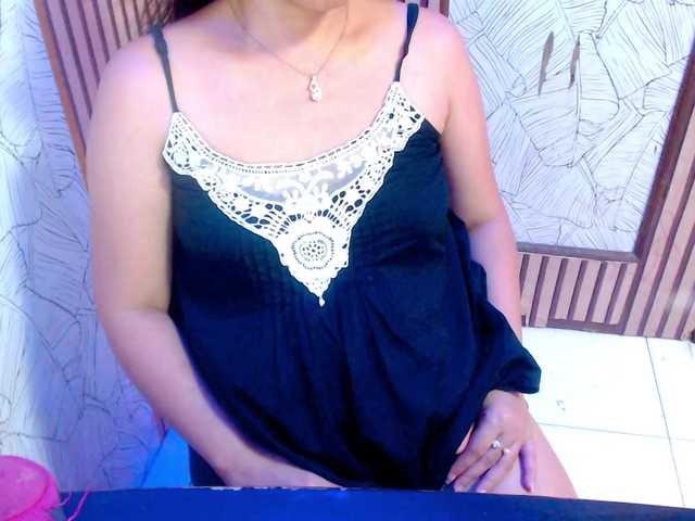 kimikosnowie live cam on BongaCams