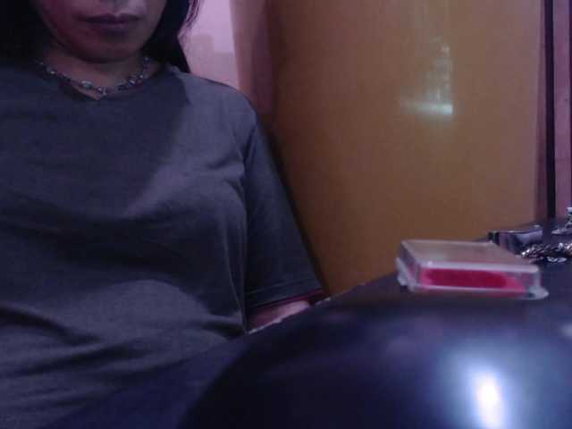 kimikosnowie live cam preview