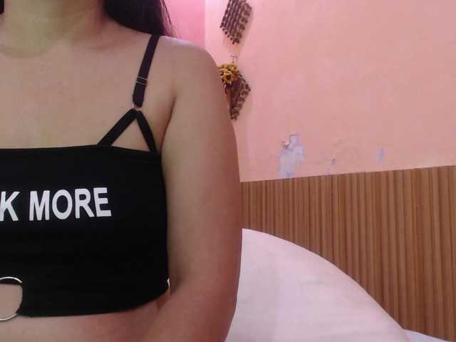 kimikosnowie live cam on BongaCams