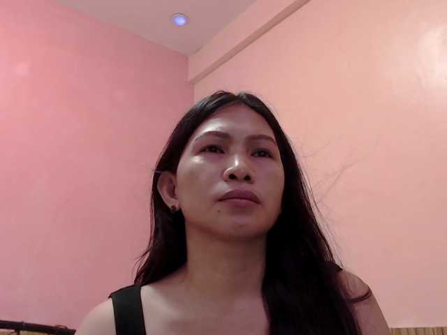 le modèle kimikosnowie est en webcam porno dans un show sur le site bongacams, il possède les tags suivants: Asian,Brunette,Hairy