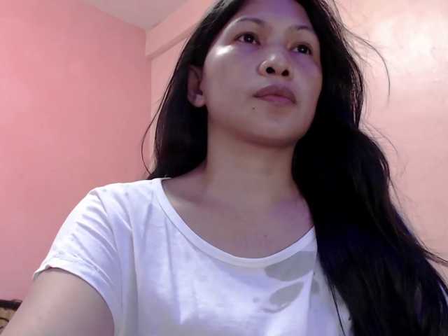 le modèle kimikosnowie est en webcam porno dans un show sur le site bongacams, il possède les tags suivants: Asian,Brunette,Hairy