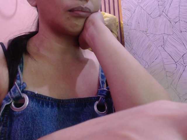 kimikosnowie live cam on BongaCams