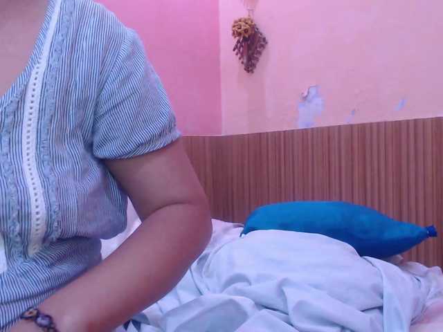 kimikosnowie live cam on BongaCams