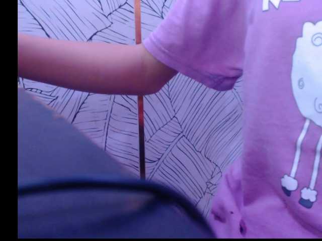 kimikosnowie live webcam show
