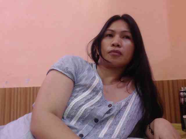 Kimikosnowie's cam show statistics and live stream