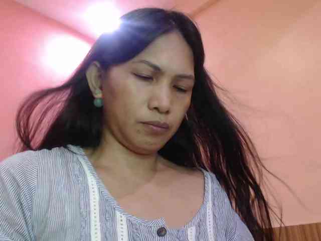 kimikosnowie Live Webcam on BongaCams