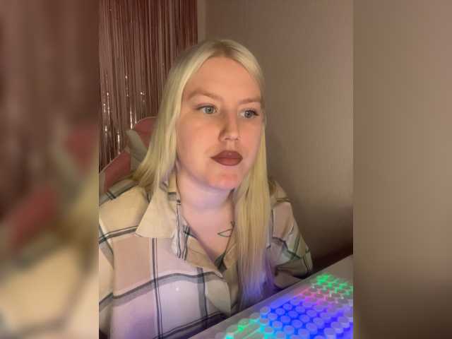 DollVice live cam on BongaCams