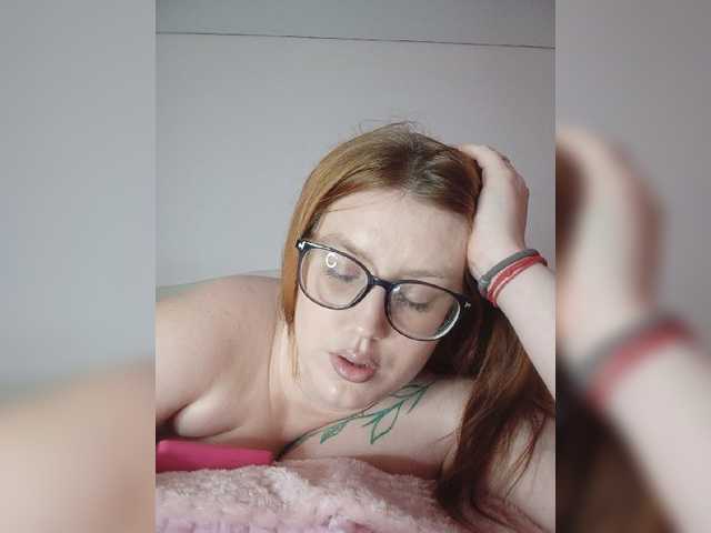 DollVice live cam on BongaCams