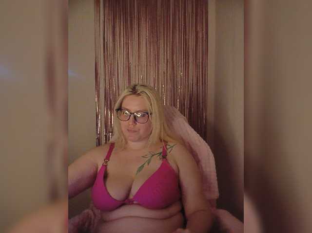 DollVice live cam on BongaCams