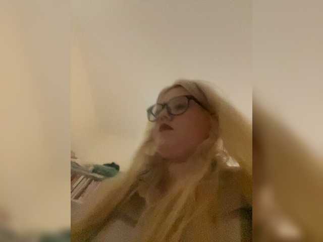 DollVice live cam on BongaCams