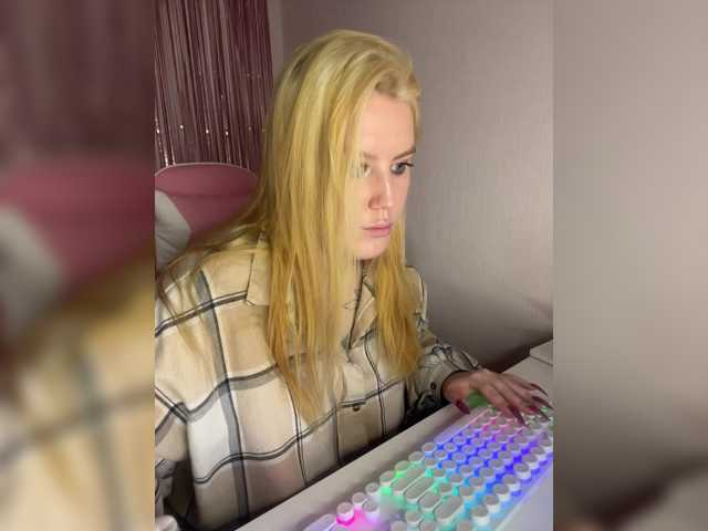 DollVice live cam on BongaCams
