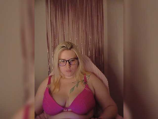 DollVice live cam on BongaCams