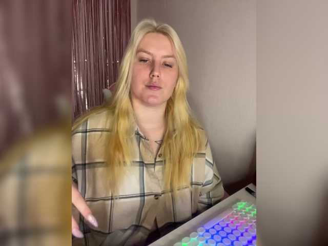 DollVice live cam on BongaCams