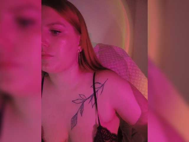 DollVice live cam on BongaCams