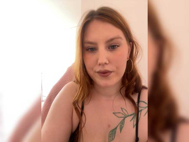 DollVice live cam on BongaCams