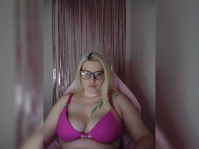 DollVice live cam on BongaCams