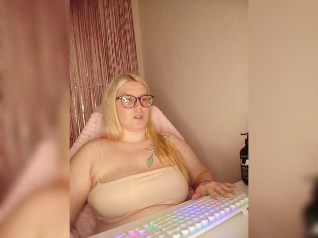 DollVice