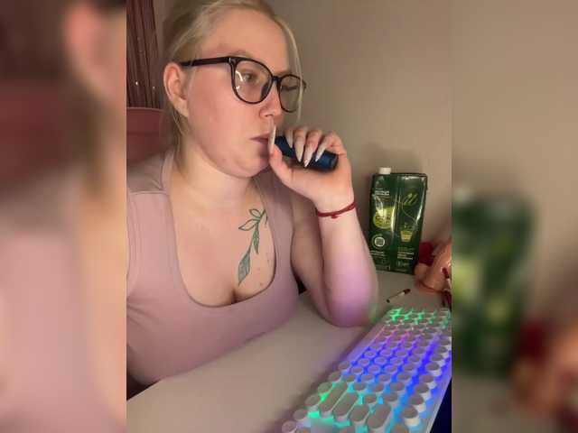 DollVice live cam on BongaCams