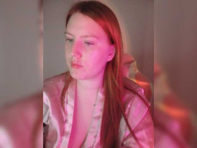 DollVice live webcam show