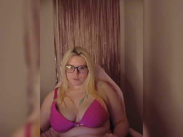DollVice live cam on BongaCams