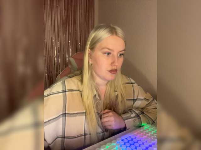 DollVice live cam on BongaCams