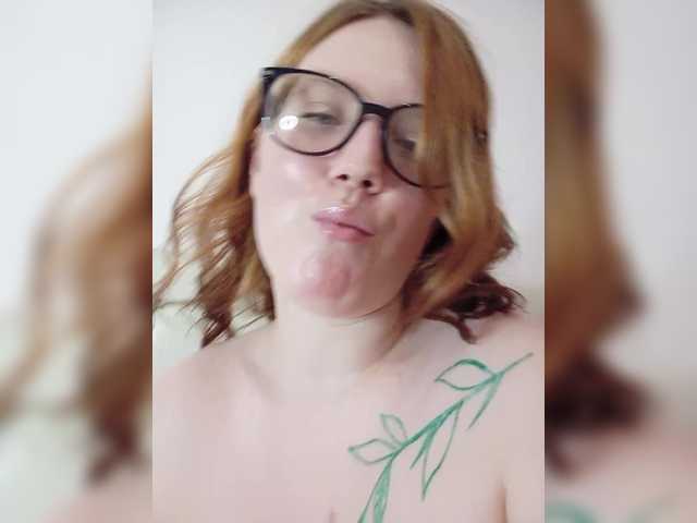 DollVice live cam on BongaCams