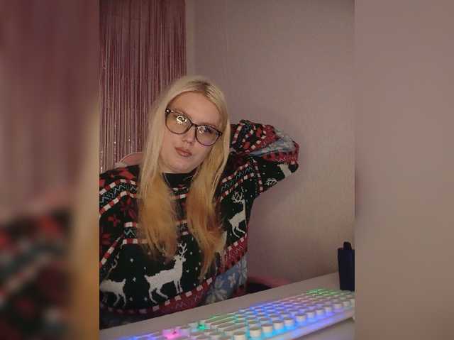 DollVice live cam on BongaCams