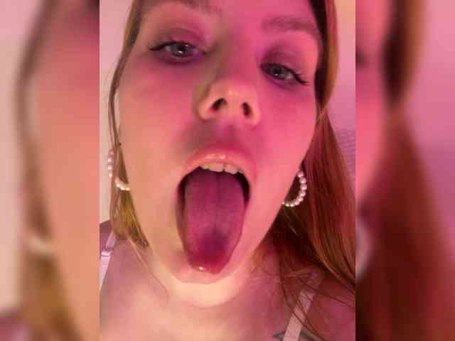 DollVice webcam