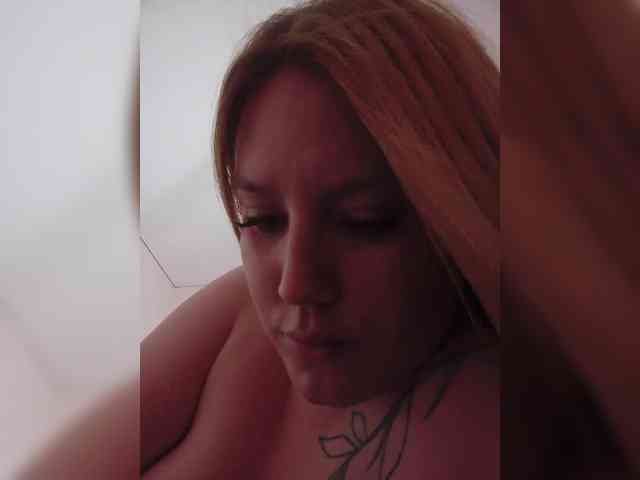 DollVice webcam