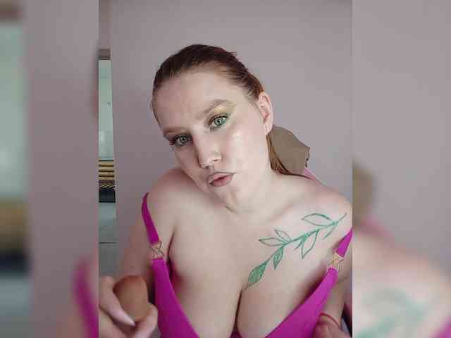 DollVice webcam