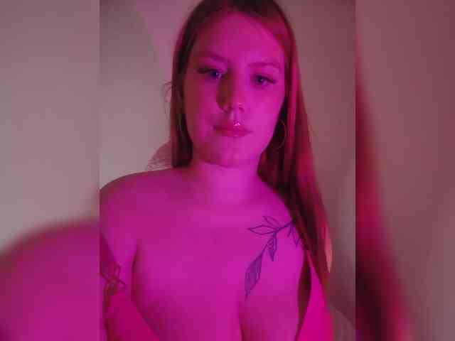 DollVice webcam