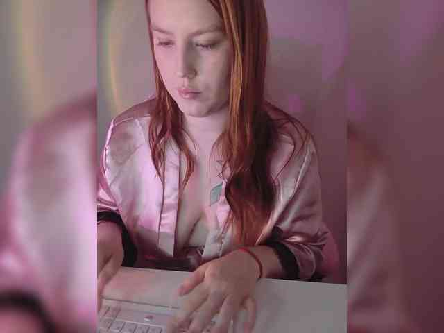 DollVice webcam