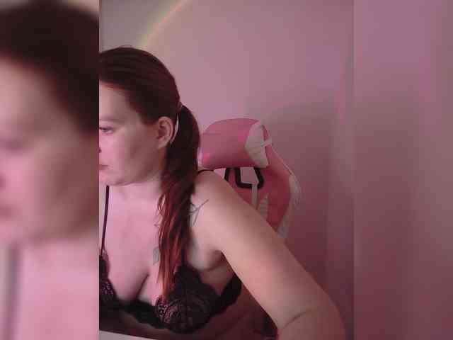 DollVice webcam