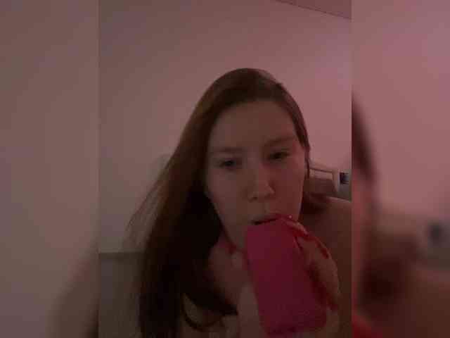 DollVice webcam