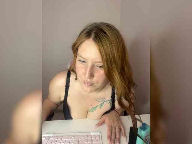 DollVice webcam